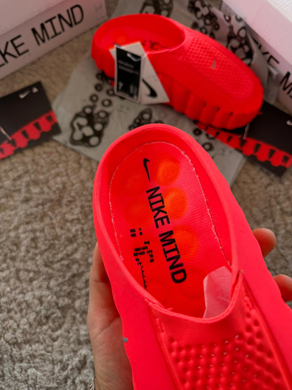 Nike Mind -001 Orange