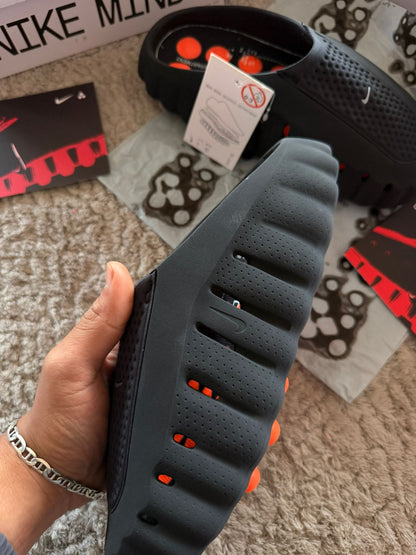 Nike Mind -001 Black