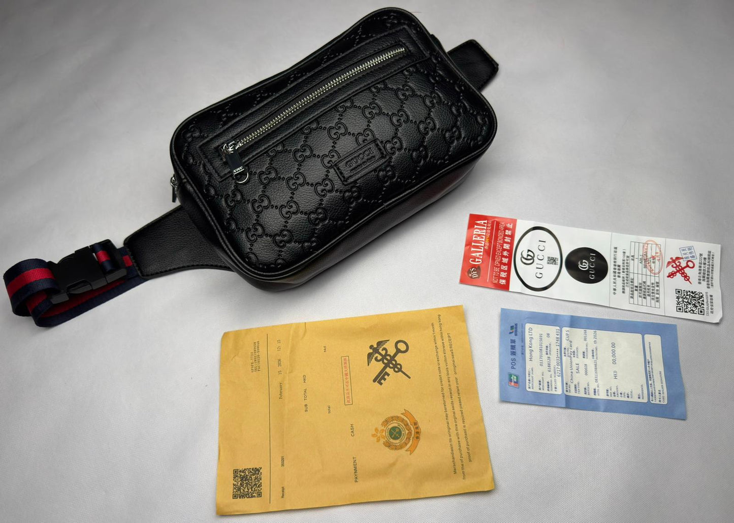Riñonera Gucci Negra GG Premium Unisex