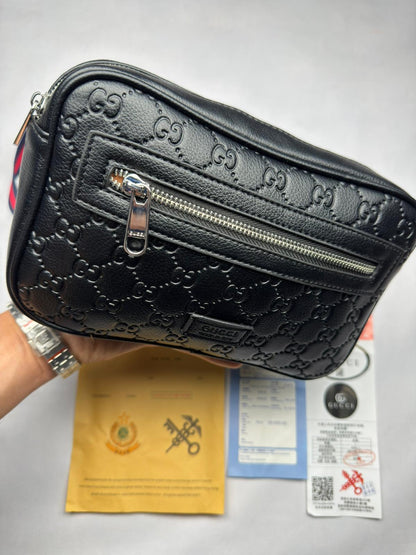 Riñonera Gucci Negra GG Premium Unisex