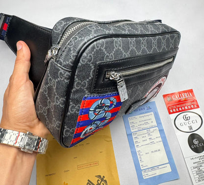 Riñonera Gucci Messenger Bag  Negro