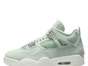 J4 sea foam Sail