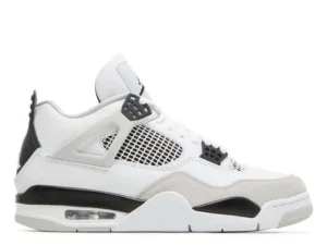 JORDAN RETRO 4 ‘MILITARY BLACK’