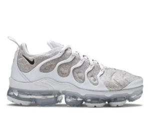 VAPORMAX PLUS