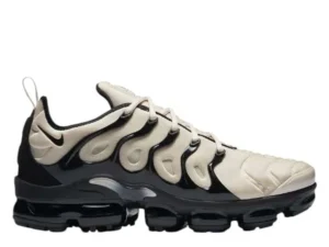 VAPORMAX PLUS
