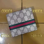 Wallet Gucci with Stripe Accent GC120